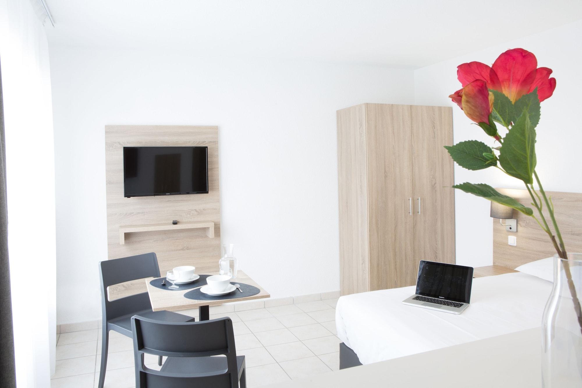 Comfort Aparthotel Divonne La Versoix מראה חיצוני תמונה