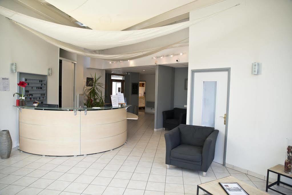 Comfort Aparthotel Divonne La Versoix מראה חיצוני תמונה